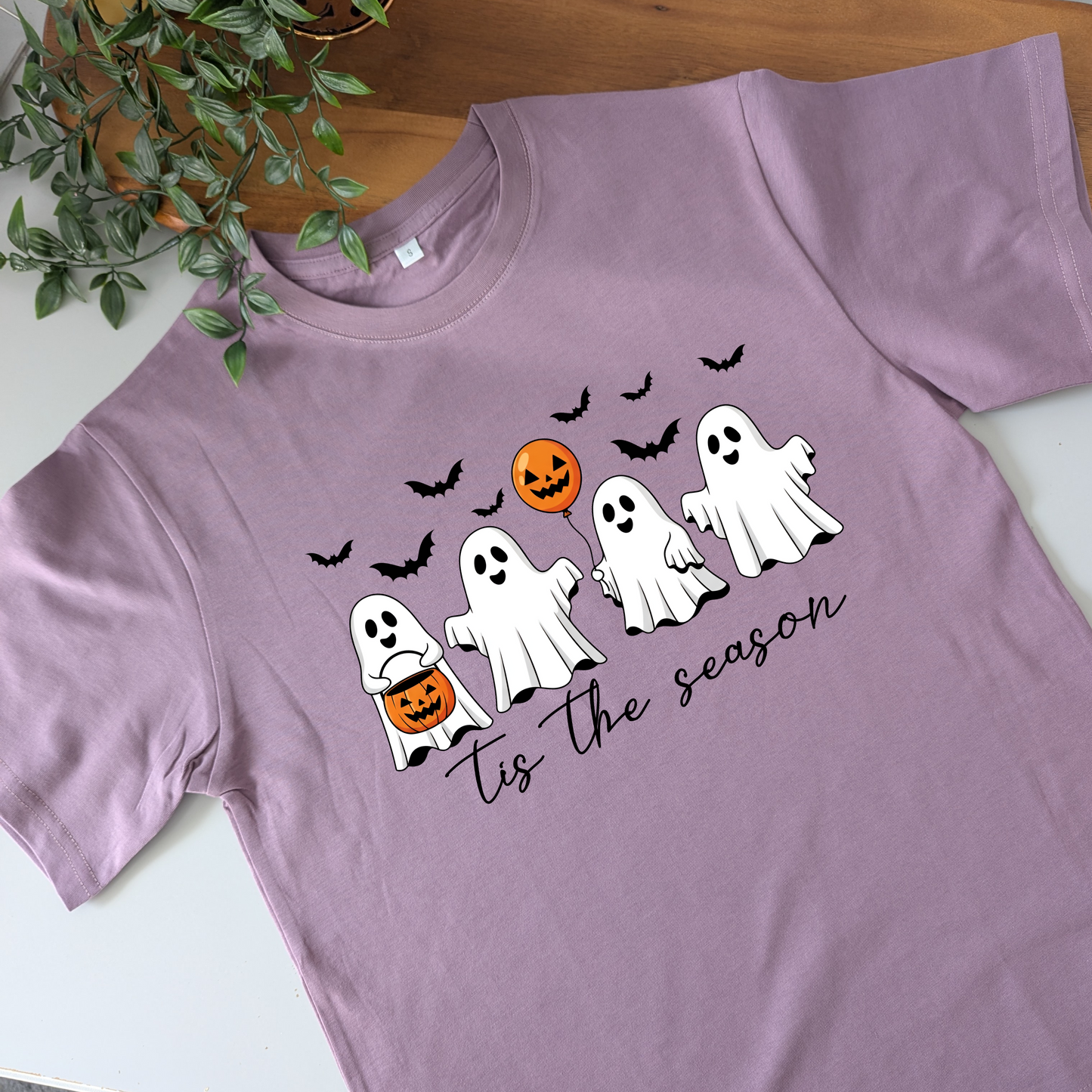 tis the Season Cute Ghosts Tshirt