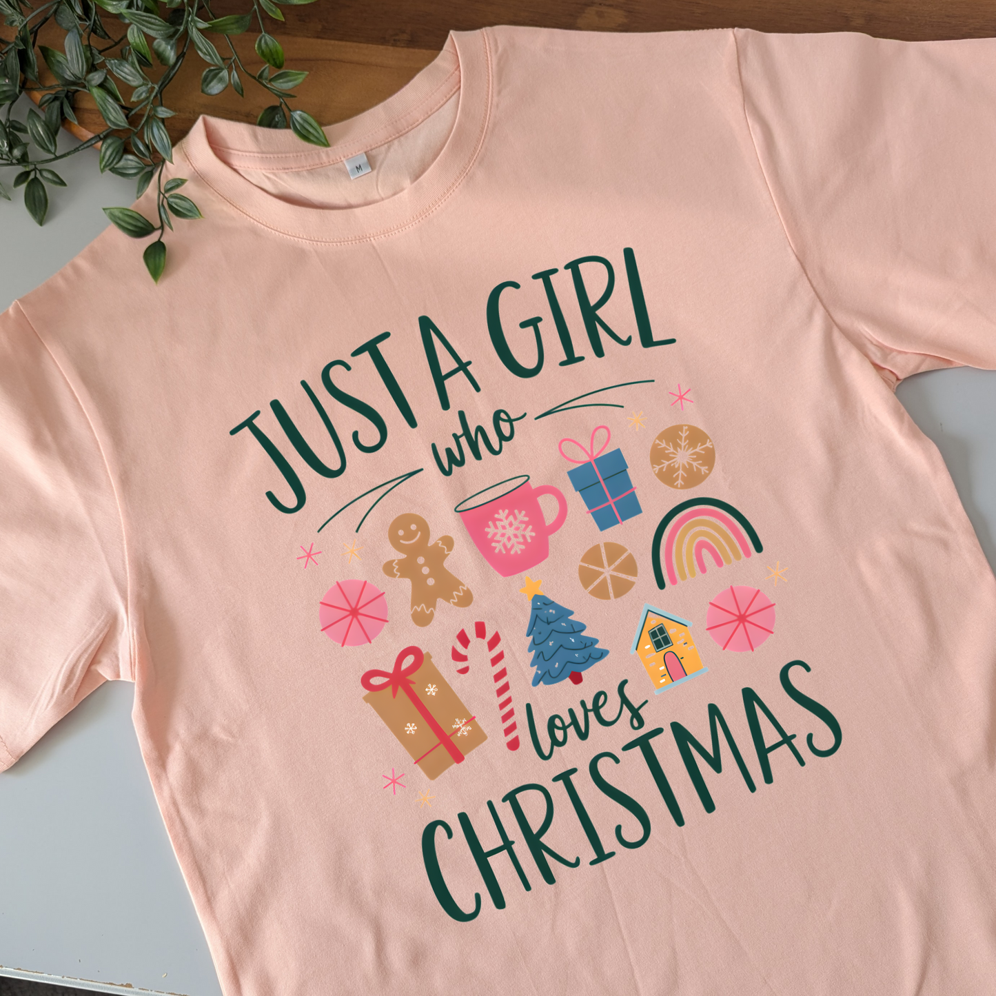 Just A Girl Who Loves Christmas Tshirt