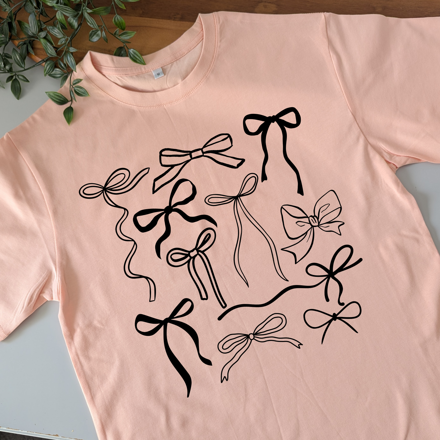 Bows bows bows Tshirt