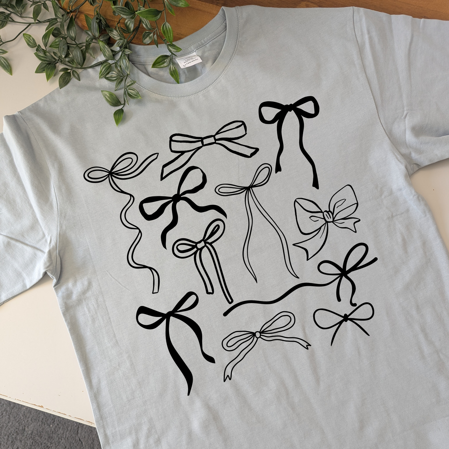 Bows bows bows Tshirt
