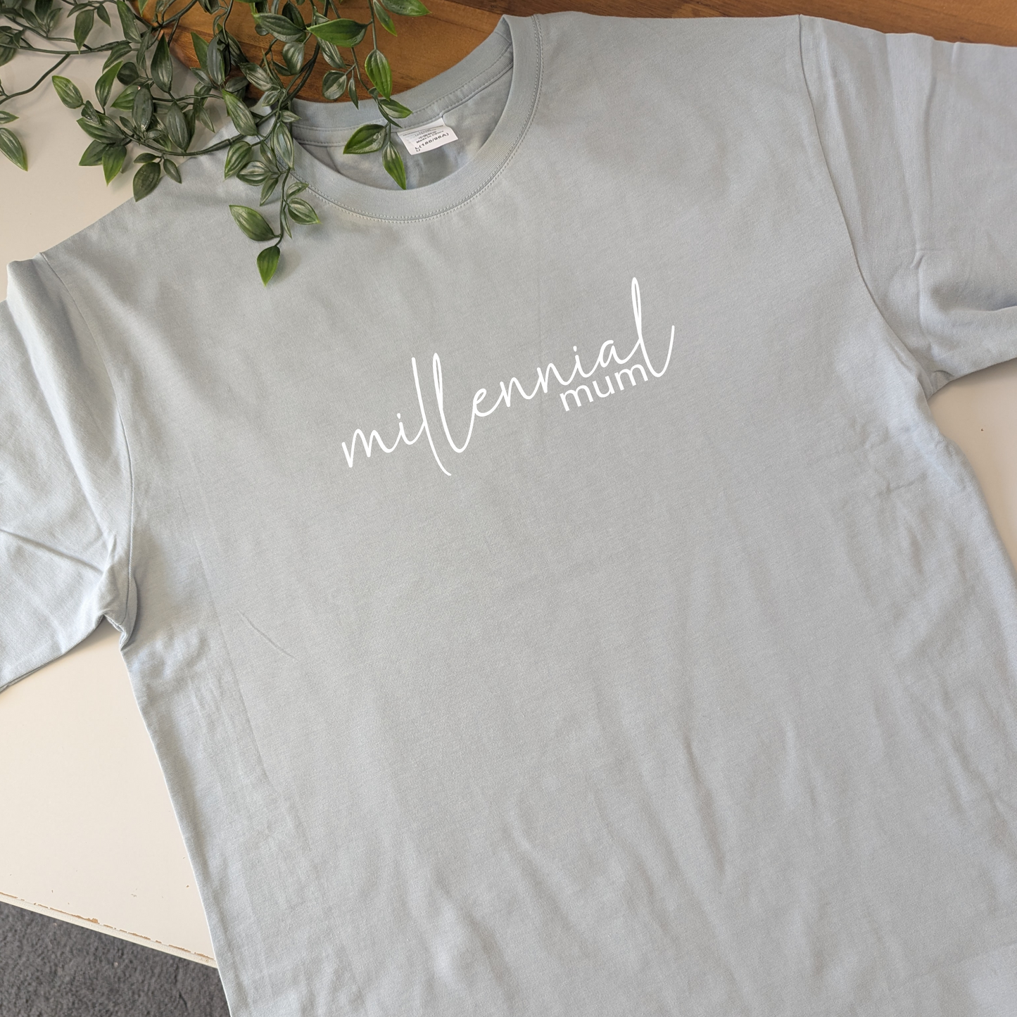 Millennial mum women's T-shirt. Cute and minimalist mum T-shirt
