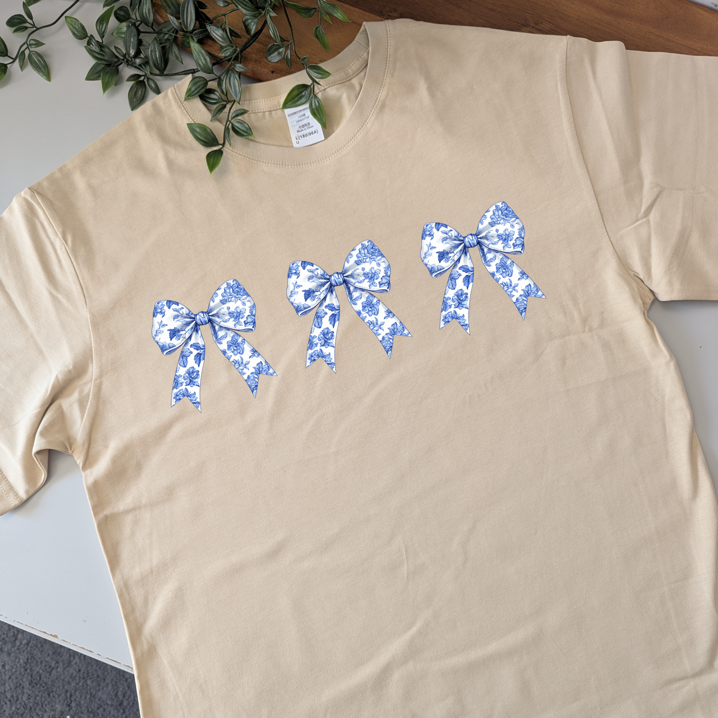 Antique Style Coquette Chinoiserie Blue Floral Tshirt