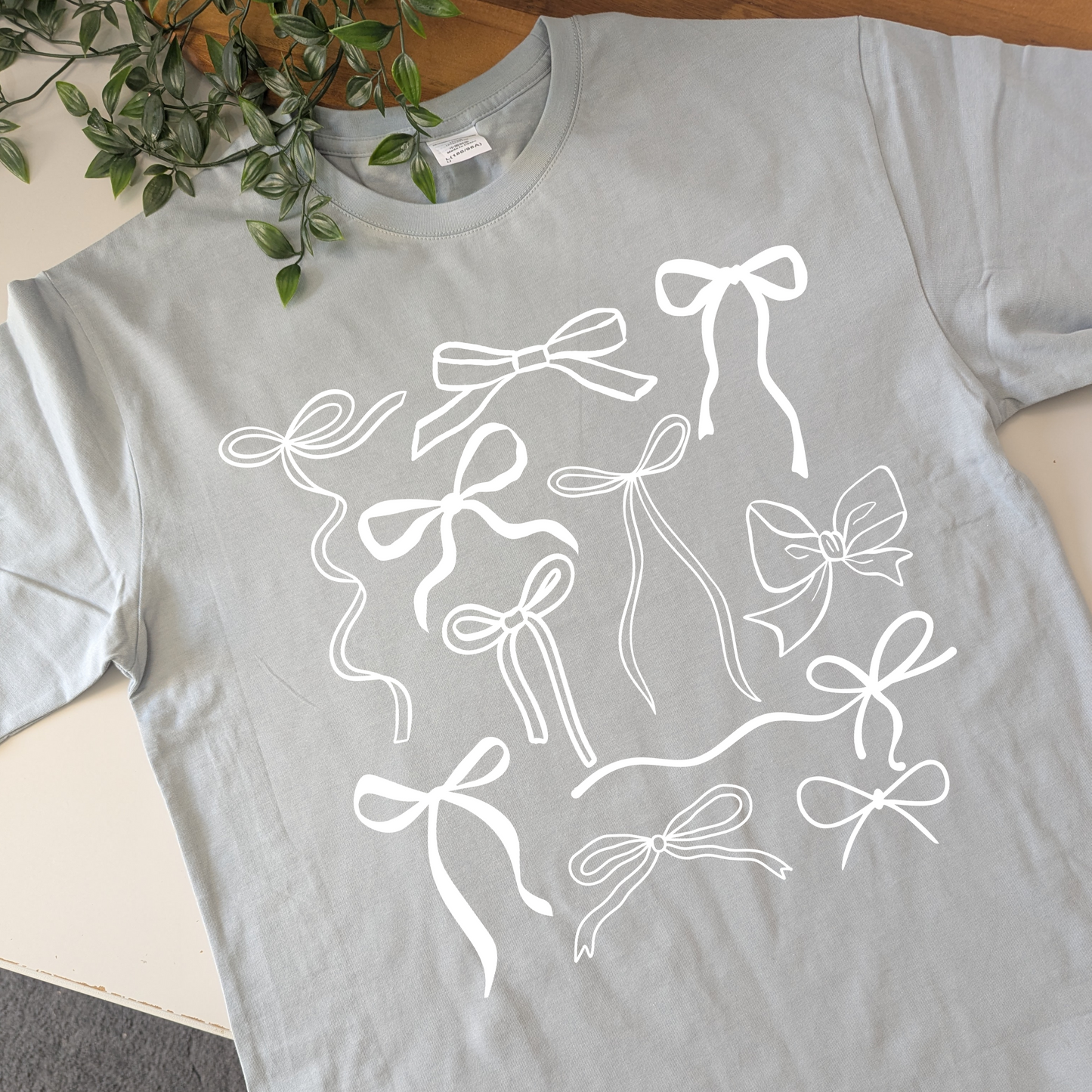 Bows bows bows Tshirt