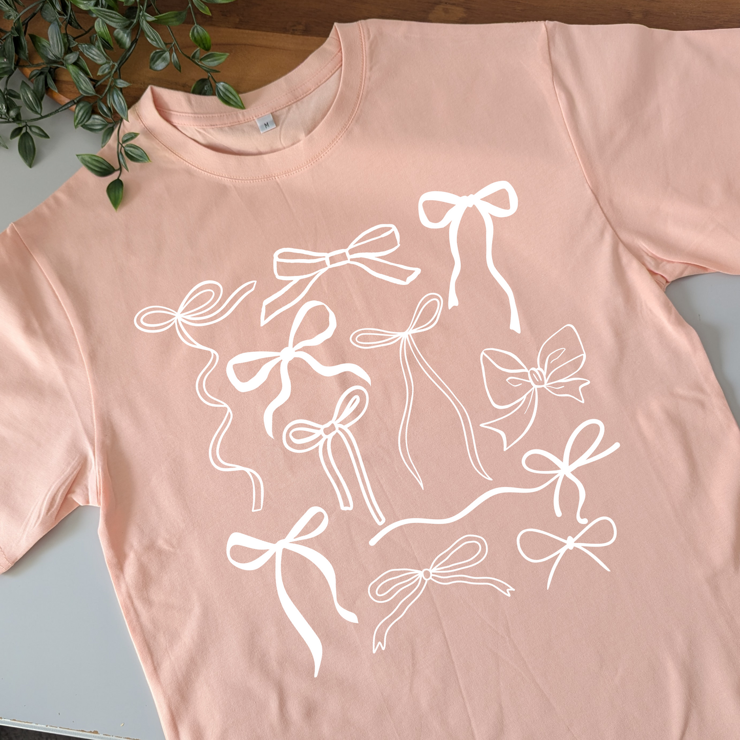 Bows bows bows Tshirt