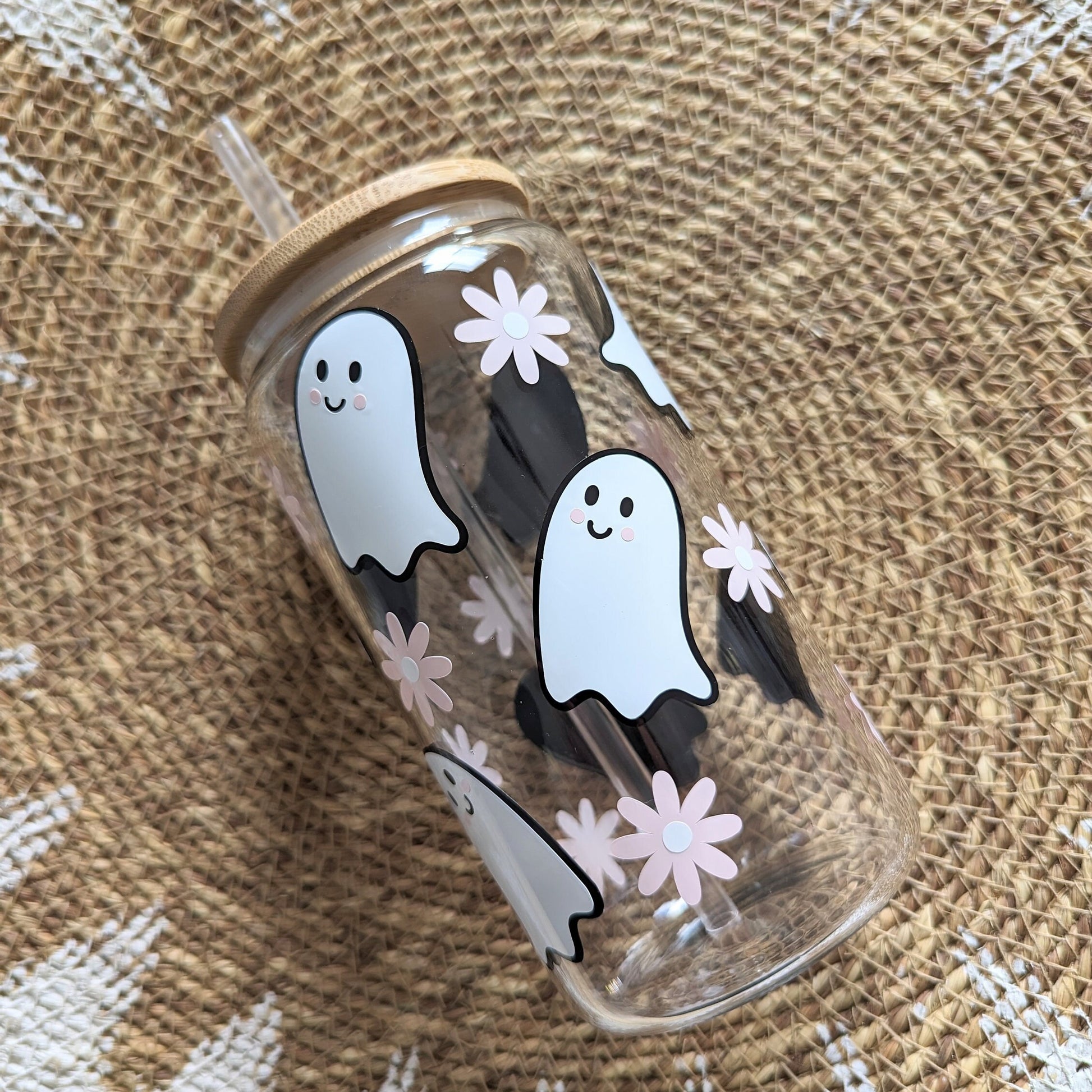 Pretty ghosts halloween 15oz glass mug or 16oz glass can cup with bamboo lid & reusable straw. Coffee cup. Iced coffee. cute. Pink flower.