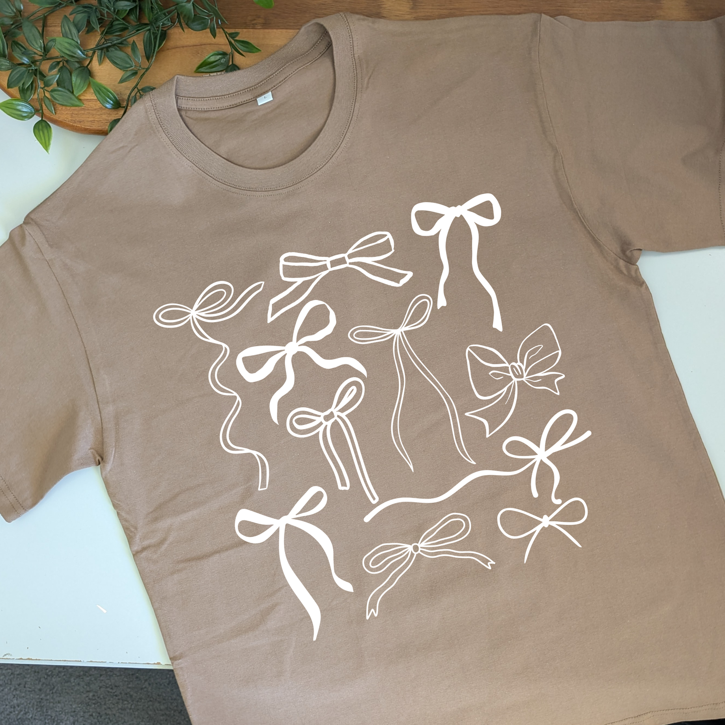 Bows bows bows Tshirt