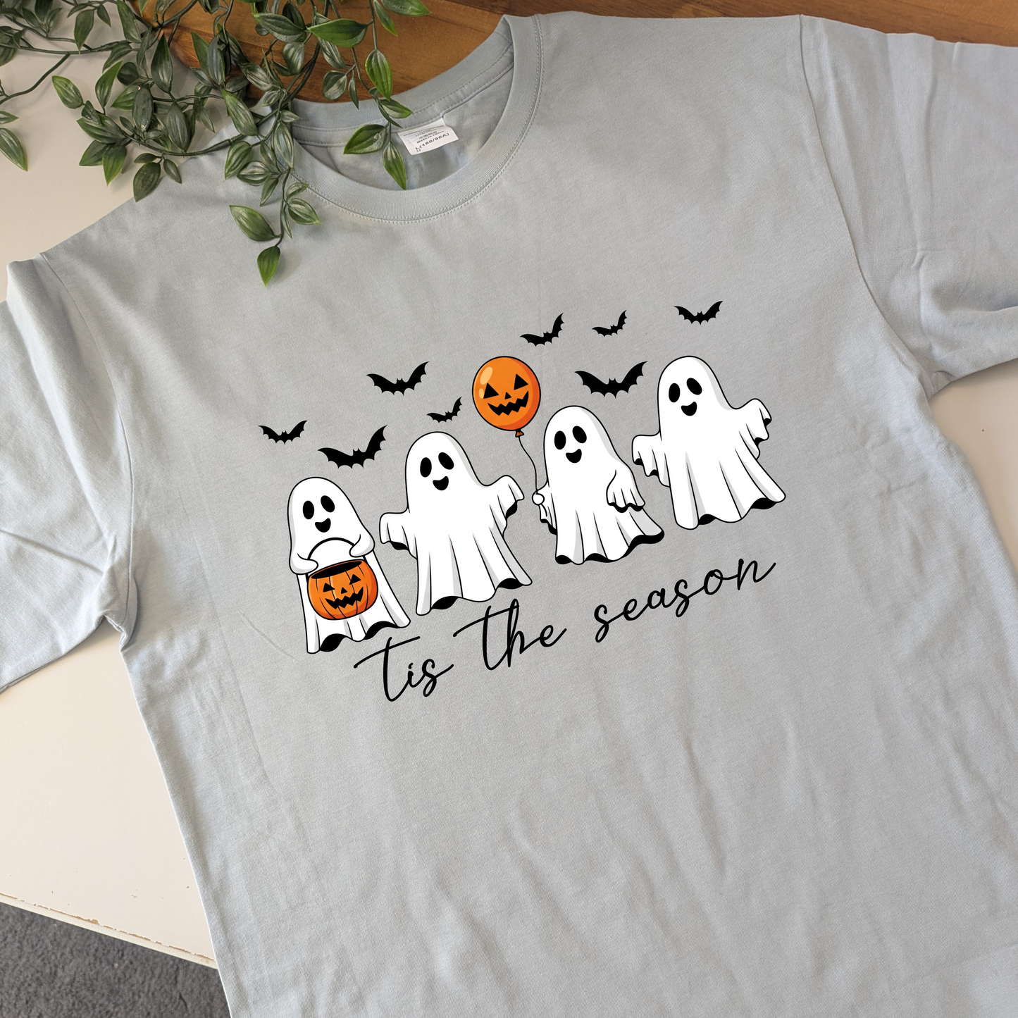 tis the Season Cute Ghosts Tshirt
