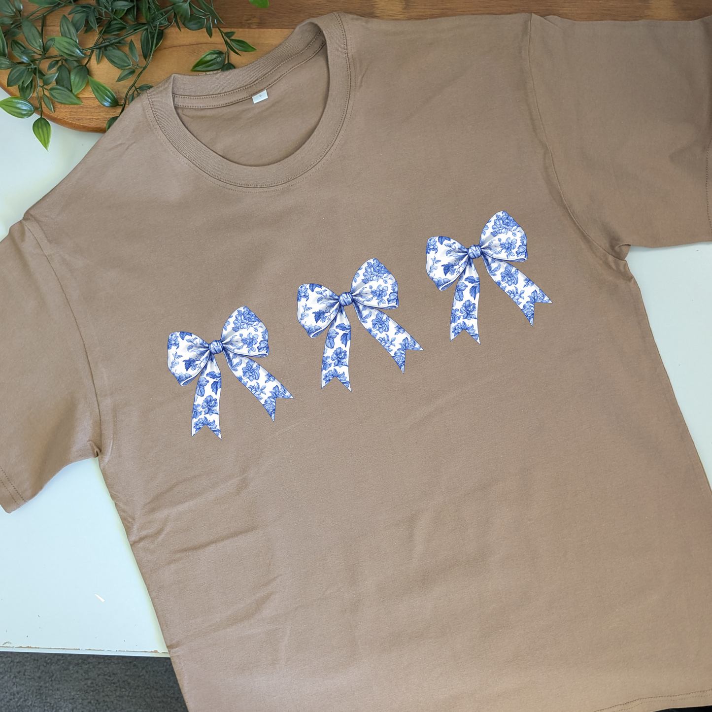 Antique Style Coquette Chinoiserie Blue Floral Tshirt