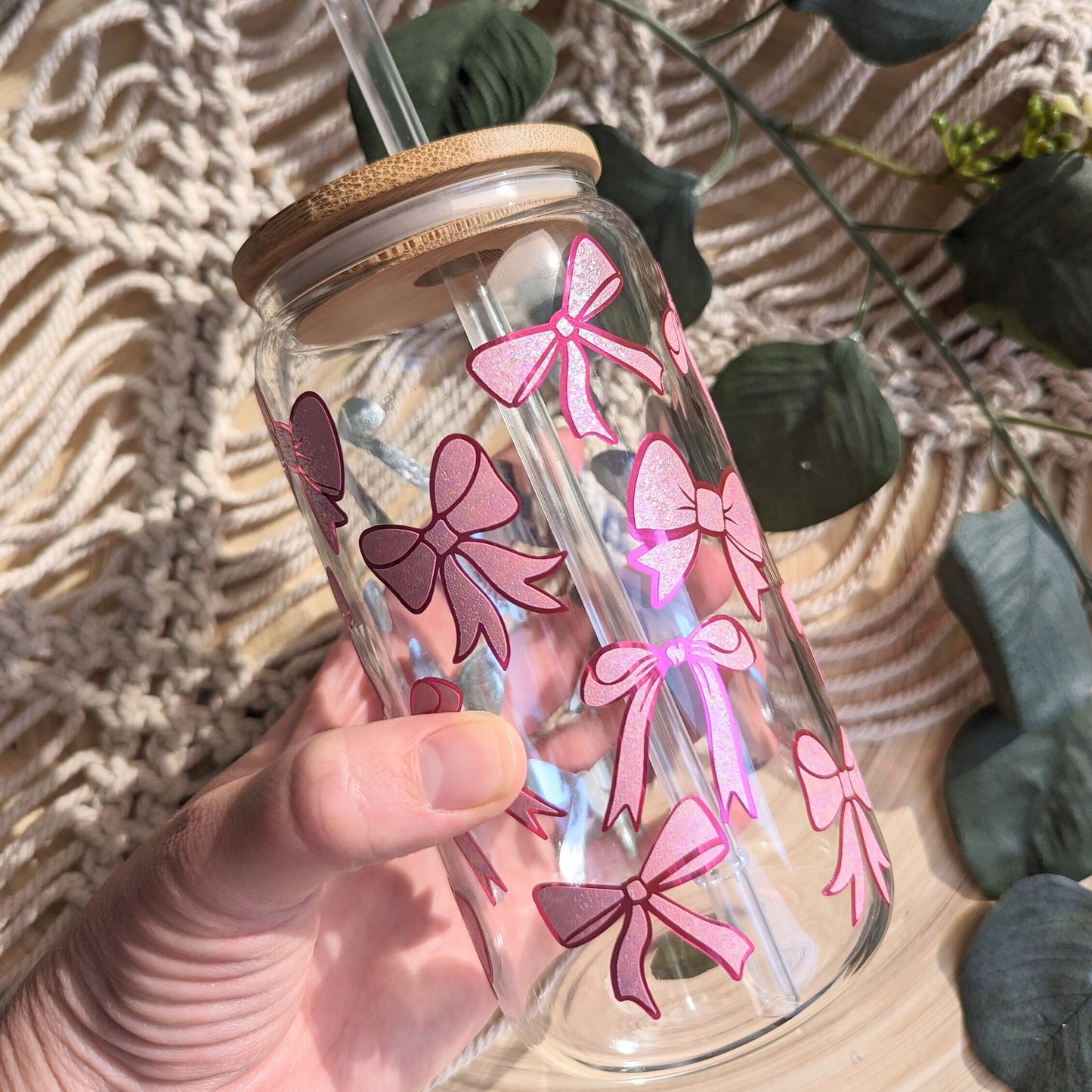 Pretty Pink Bows 16oz glass can cup or 17oz glass mug with bamboo lid & reusable straw. Iced coffee cup. Cute bows. Girly mug. Pink