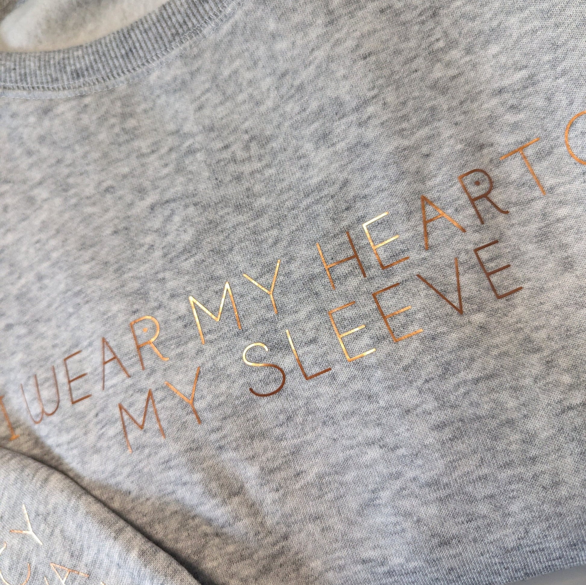 I wear my heart on my sleeve fleece jumper, mum sweatshirt, mothers day gift, personalised jumper, names on sleeve, mum sweater, mum jumper