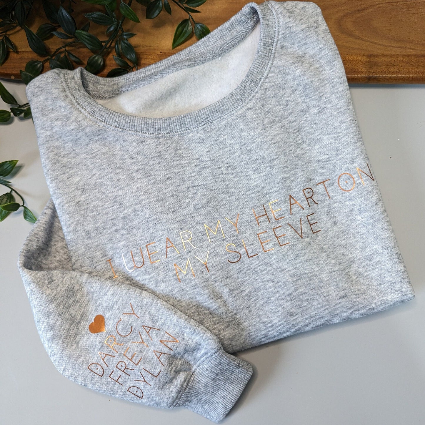 I wear my heart on my sleeve fleece jumper, mum sweatshirt, mothers day gift, personalised jumper, names on sleeve, mum sweater, mum jumper