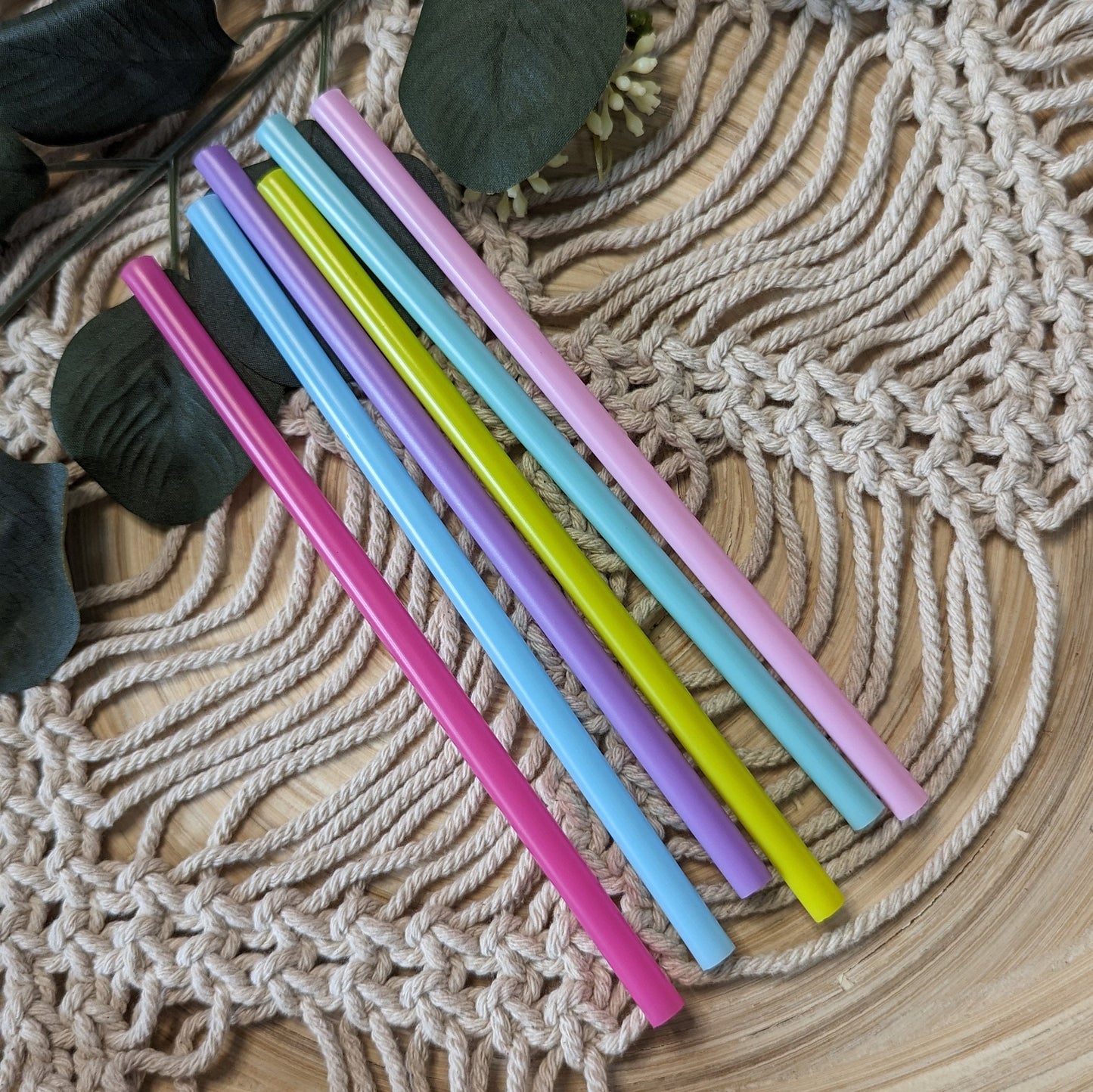 Colourful Silicone straw perfect for 16oz glass or acrylic can cups. Perfect alternative to metal or glass straw