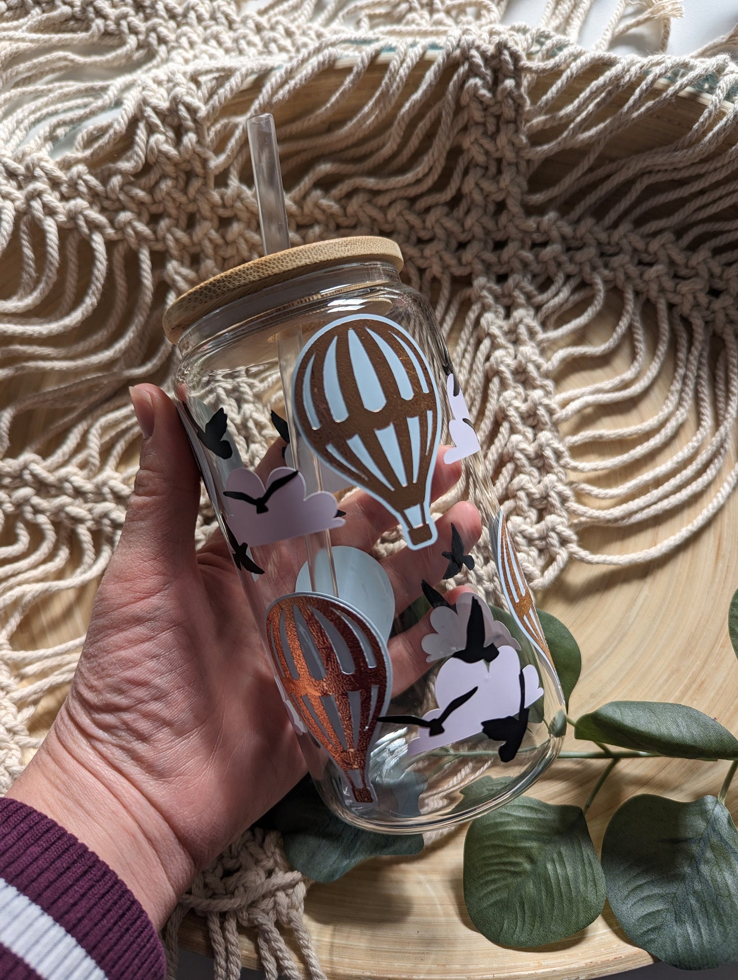 Hot air balloon theme 16oz glass can cup with bamboo lid & reusable straw. Iced coffee cup. Cute coffee glass can cup.